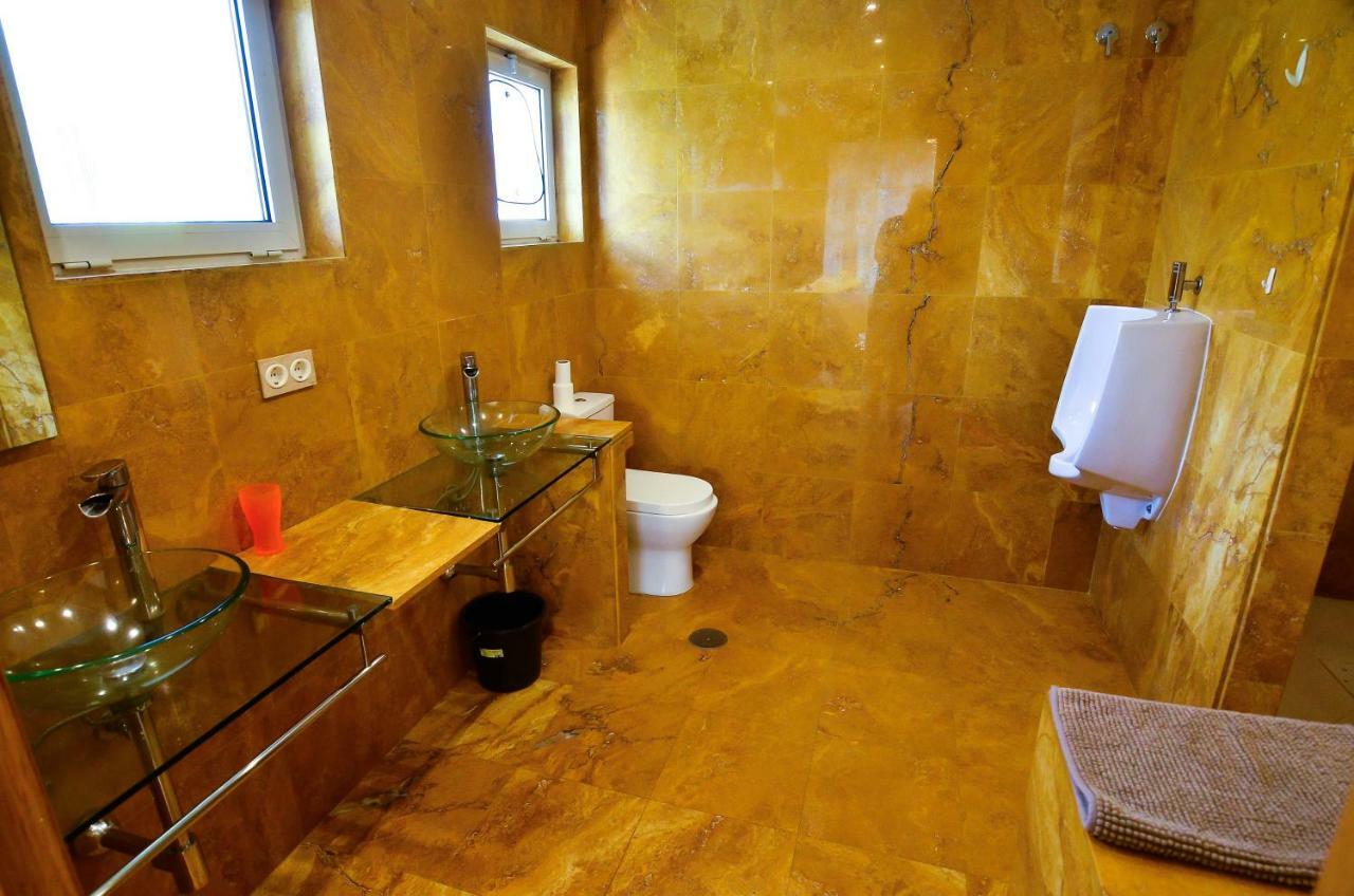 Alcazaba Beach Apartment 3302 Естепона Екстер'єр фото